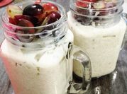 Gambar overnight oat anggur