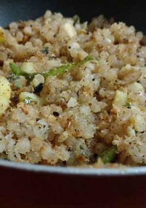 A picture of SABUDHANA KICHADI (Jevarisi upma).