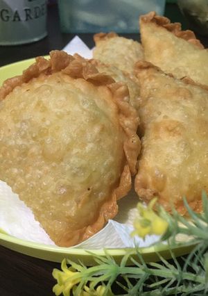 Foto resep Pastel renyah isi ayam dan sayur 🥕🥔🍗