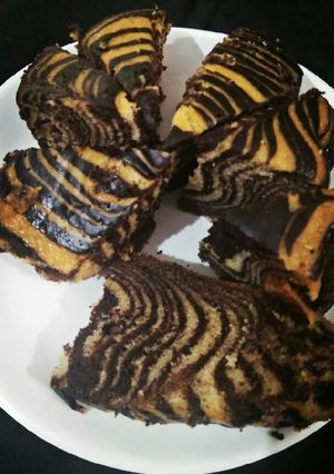 A picture of Marble cake.