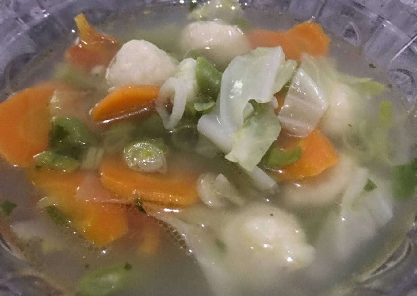 Sop bakso ayam