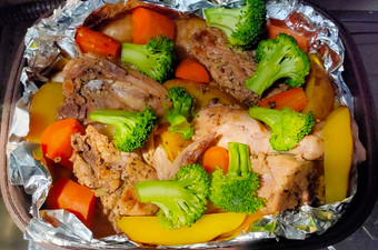 Anti Ribet, Membuat Ayam Panggang Bumbu Italy ala Dapur Uncuna Irit Anti Gagal