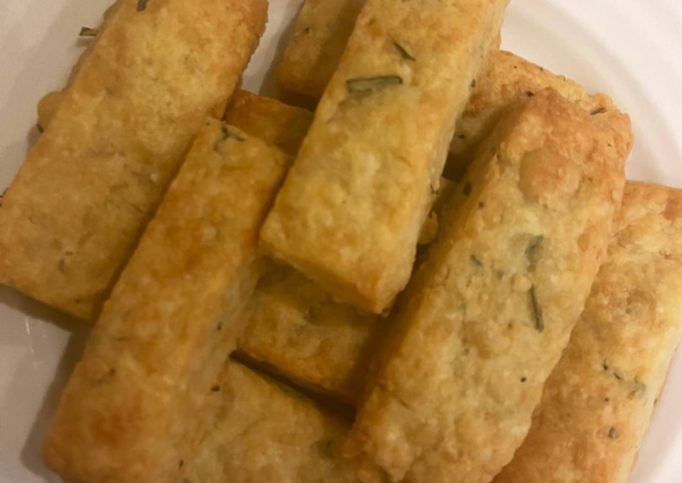 Best Ever Cheese Straws
