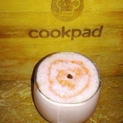 A picture of Strawberry 🍯 Honey Smoothie.