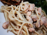 Pasta con crema y salmón