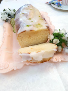 A picture of Pound cake with lemon glaze.