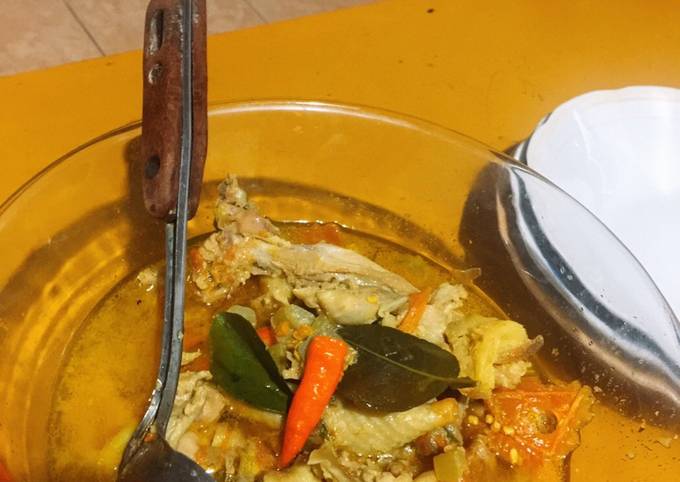 Garang asem ayam (tanpa santan)