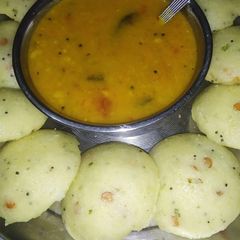 Idli sambhar A picture of Idli sambhar.