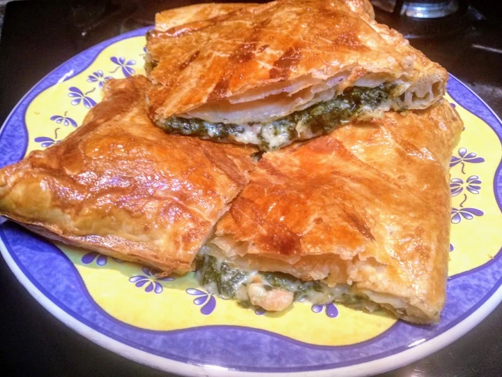 Receta Hojaldre relleno de espinacas y salmón marinado  que Delicioso