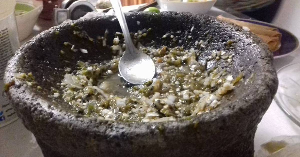 Salsa de molcajete verde mexicana Receta de MARTÍN GERARDO RAMÍREZ