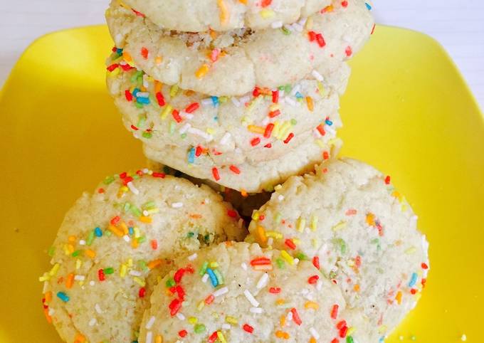 Simple Way to Make Perfect Sprinkle Sugar Cookies