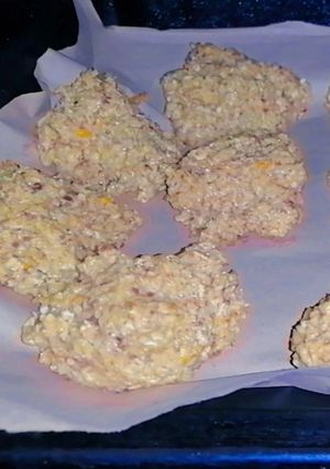 Una foto de Galletas veganas de avena y mandarina (sin harina)