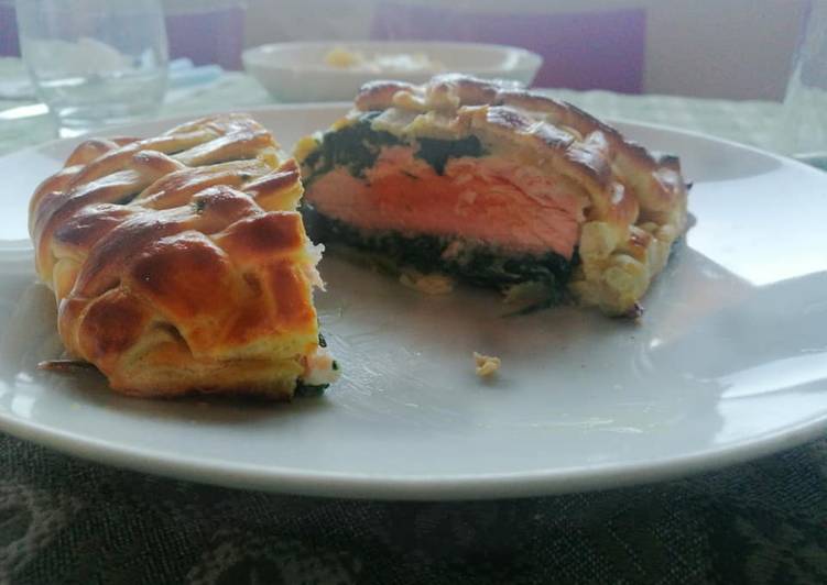 Salmone alla Wellington