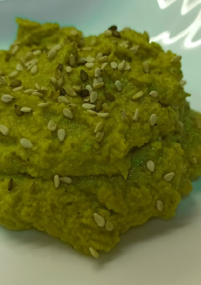 Una foto de Paté de berenjena y pistacho