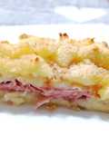 Sbriciolata di patate con prosciutto e formaggio