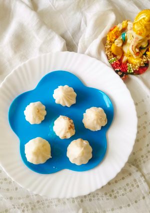 A picture of UKADICHE MODAK (Ganesh chaturthi special 😋).
