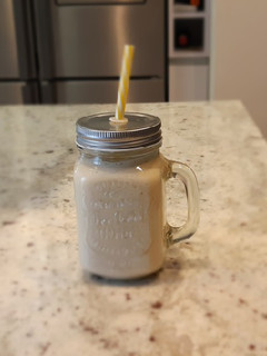 Una foto de Batido de melocotón y plátano