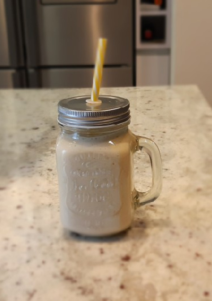 Una foto de Batido de melocotón y plátano
