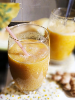 Una foto de Jugo Multifrutas para dolencias renales con Jengibre