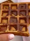 Waffles de Banana e Coco