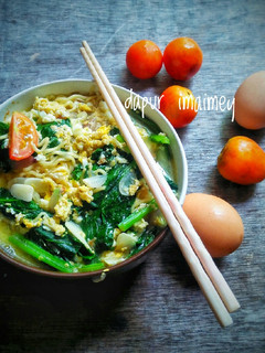 Foto resep Mie instan mix sayur dan telur