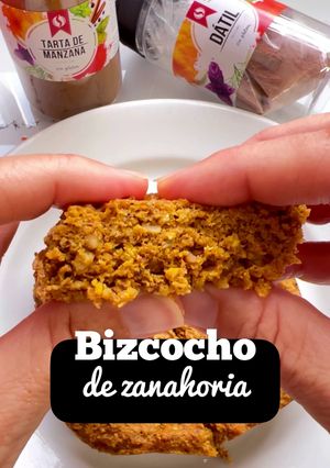 Foto principal de Bizcocho de zanahoria al microondas