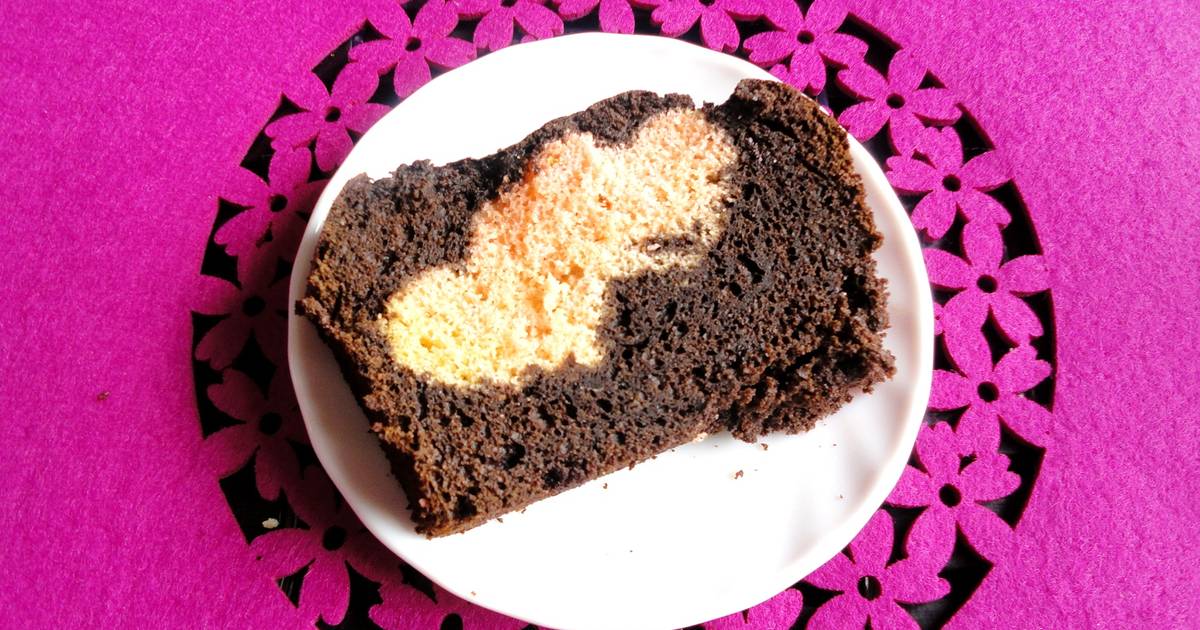 Hidden Heart Bundt Cake – Bead Yarn & Spatula