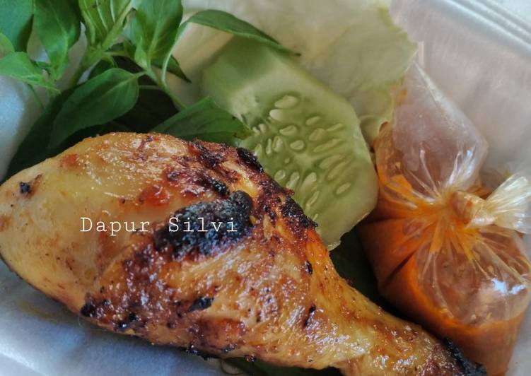 Resep Ayam Bakar Madu Bumbu Merah Anti Gagal