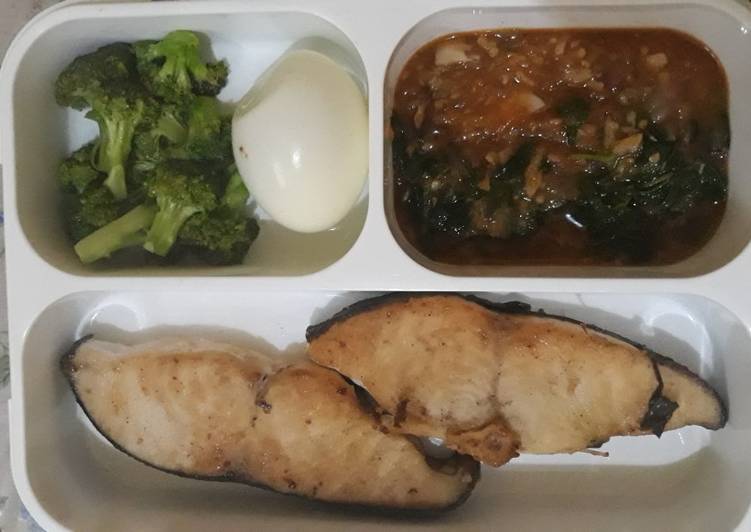 Cara membuat Steak gindara saus kemangin pedas Sederhana dan Mudah Dibuat