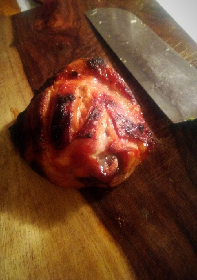 A picture of Wow Chicken.