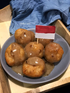 Foto resep Chicken Ball with Sesame Sauce(Bola ayam saus wijen ala IKEA)