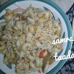 A picture of Taliya da macoroni.
