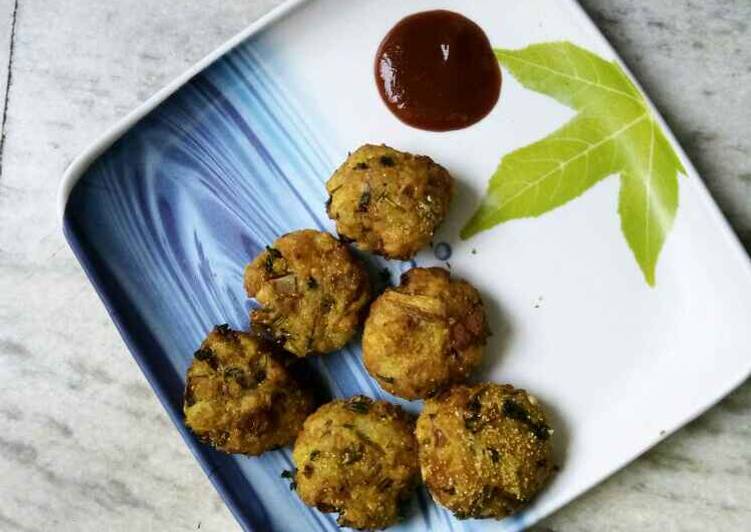 Recipe: Appetizing Raw Banana with Oats Cutlet