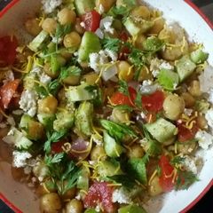 A picture of Paneer Cucumber Chana Chat.