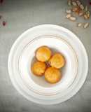 Crunchy Peanut Butter Balls - No Cook/ No Bake