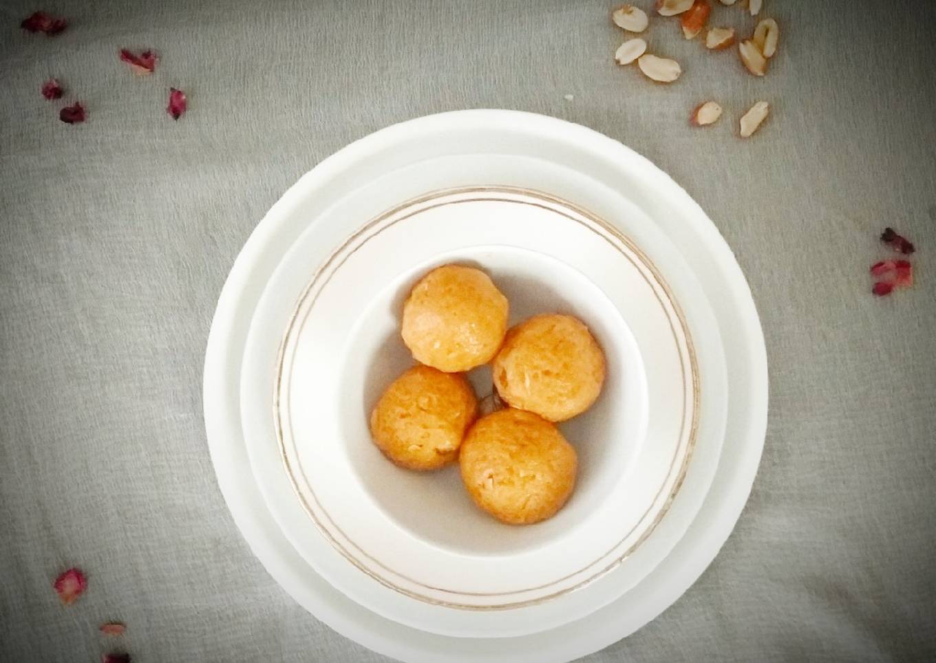 Crunchy Peanut Butter Balls - No Cook/ No Bake