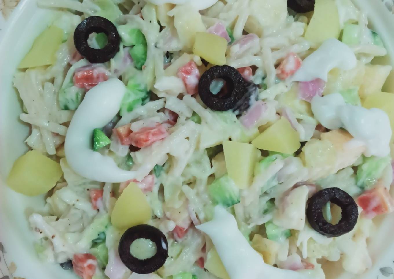 Restaurant style russian salad 🥗😋😋