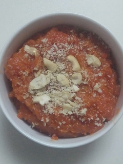 A picture of Gajar ka halwa.