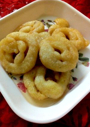 মুগের জিলিপি(mooger jilipi recipe in Bengali) রেসিপির প্রধান ছবি