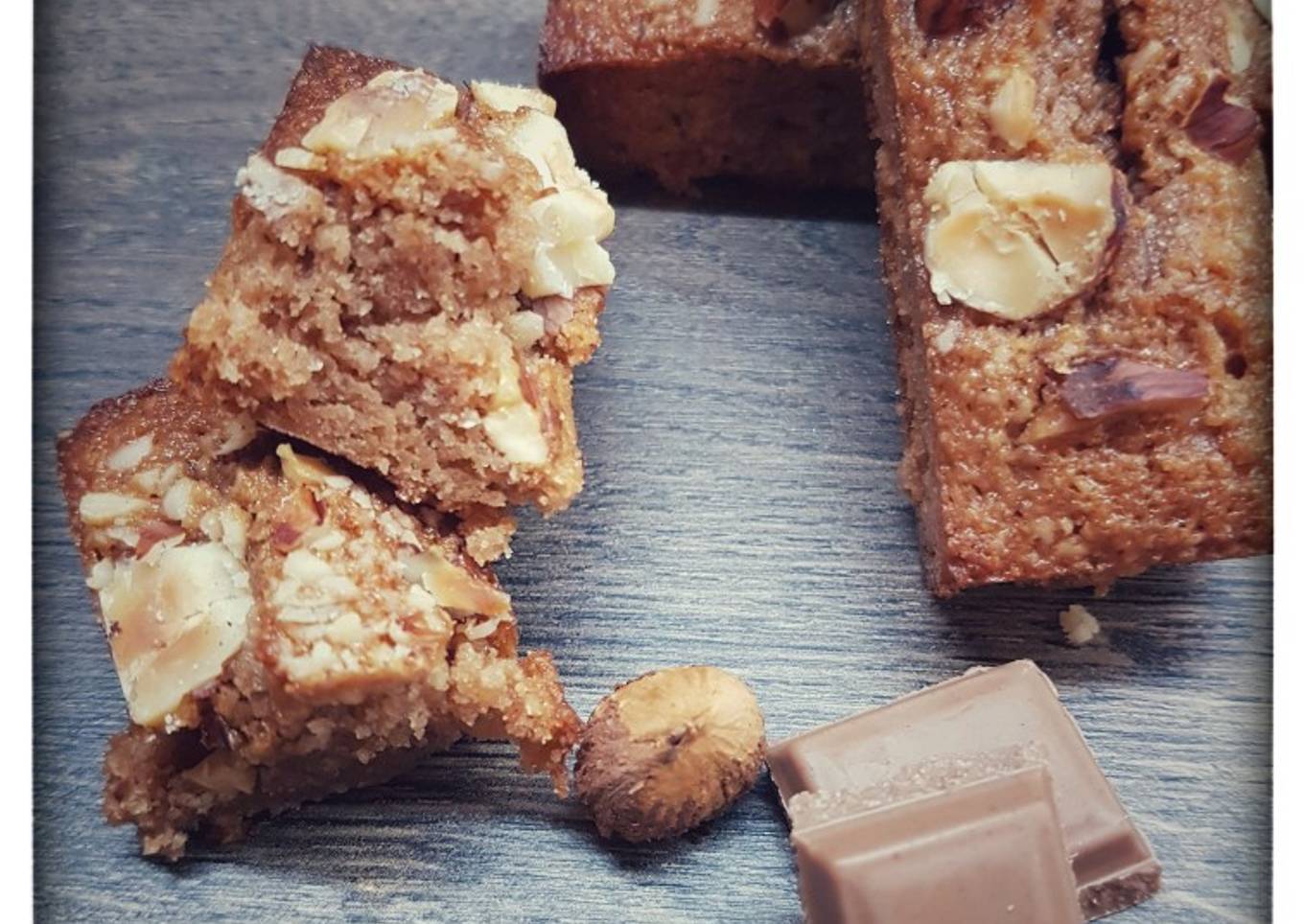 Financiers chocolat praliné et éclats de noisettes