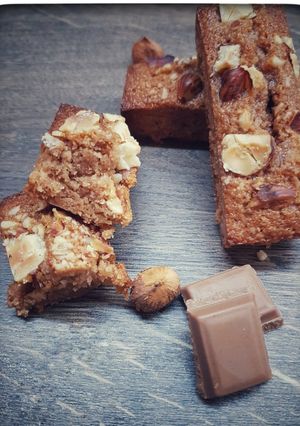 Une photo de Financiers chocolat praliné et éclats de noisettes