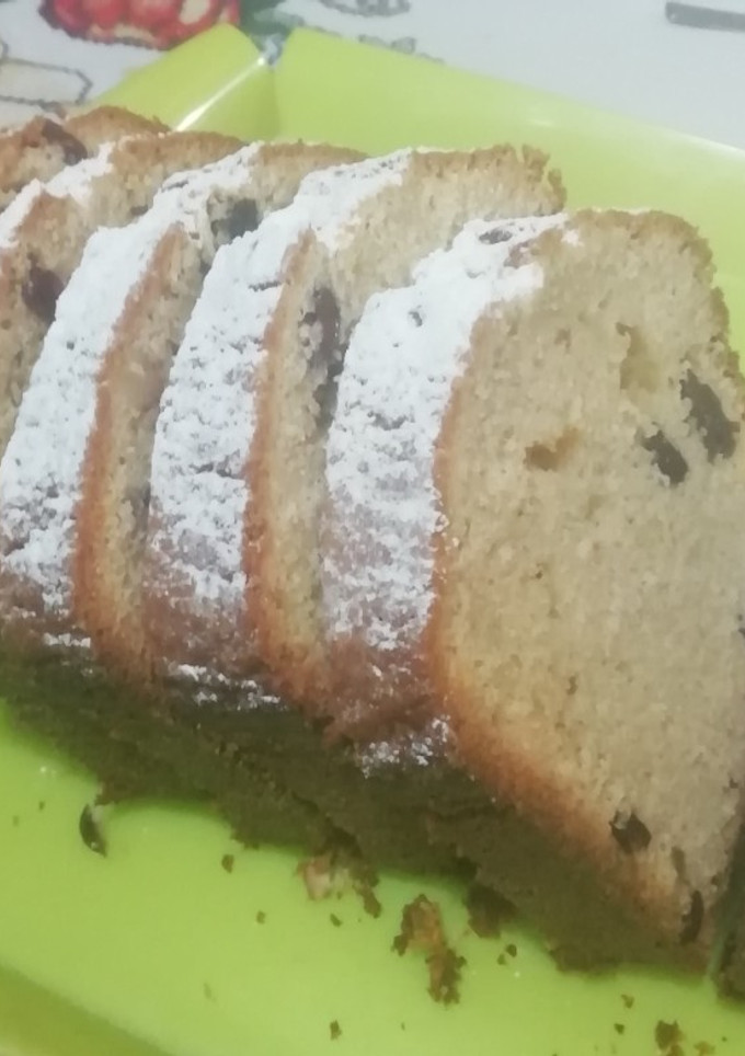 Una foto de Budín Inglés italianizado 🇮🇹 con vino Oporto 🍷