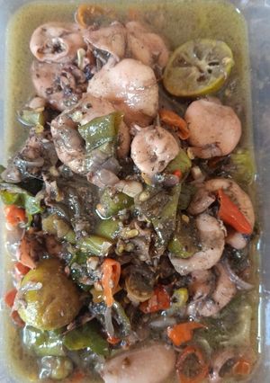 Foto resep Tumis Cumi pedas + belimbing
