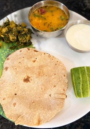 A picture of Gandum ki Roti.