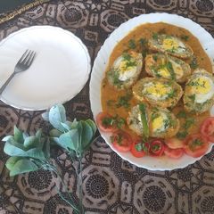 Chicken nargisi kofta A picture of Chicken nargisi kofta.