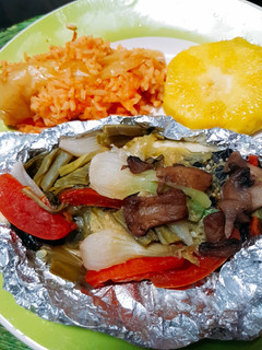 Una foto de Pescado empapelado, falso, de Berenjena
