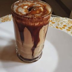 A picture of Mocha Shake.