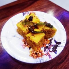 A picture of Dhokla.