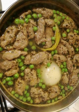 Variáció májgaluskára: Tárkonyos leves májgaluskával recept fotója