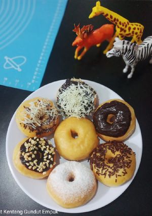 Foto resep Donat Kentang Gundut Empukk